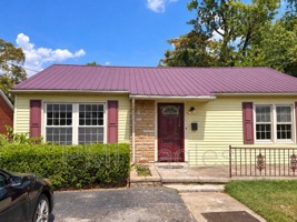 featured image of 830 Stanley St
