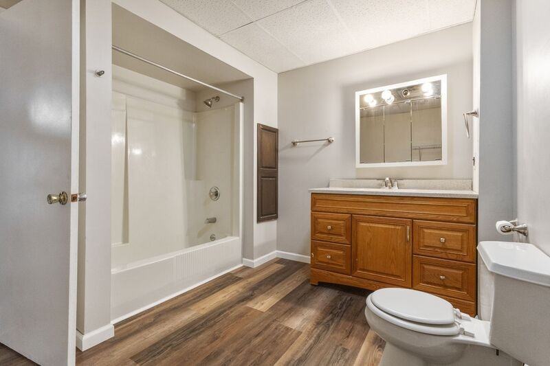 1820 Sanderson Ave #1 - Photo 2 of 18