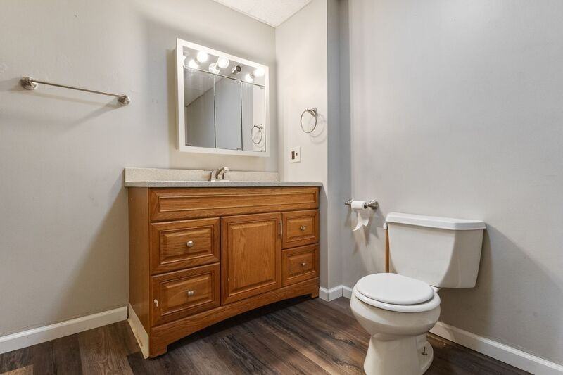 1820 Sanderson Ave #1 - Photo 3 of 18