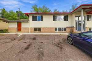 featured image of 819 Fontmore Rd