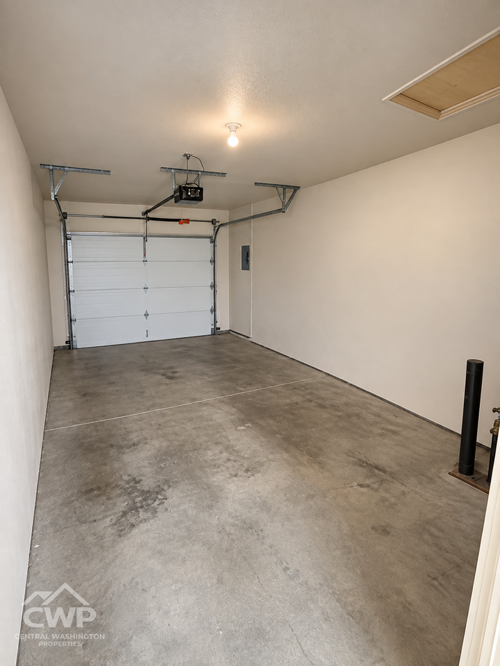 3512 Cascade Loop - Photo 7 of 13