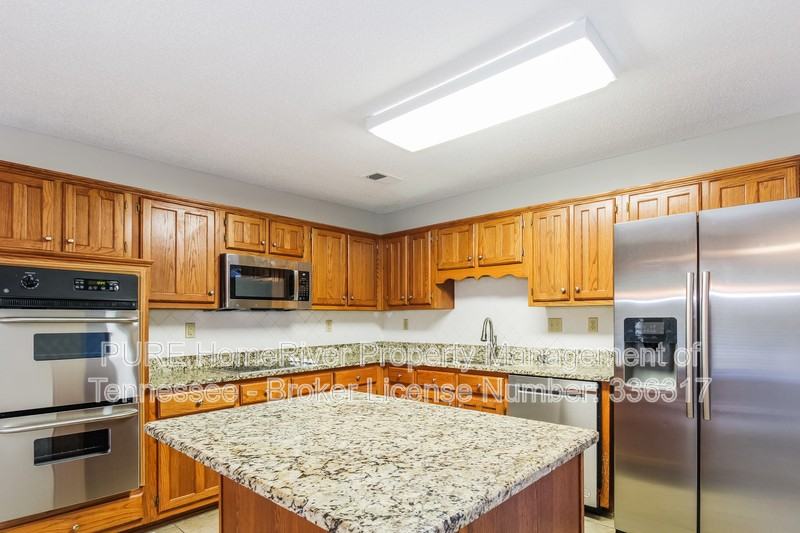 8787 Dewberry Ln - Photo 4 of 19