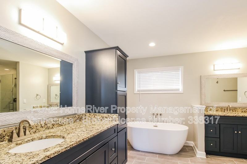 8787 Dewberry Ln - Photo 7 of 19