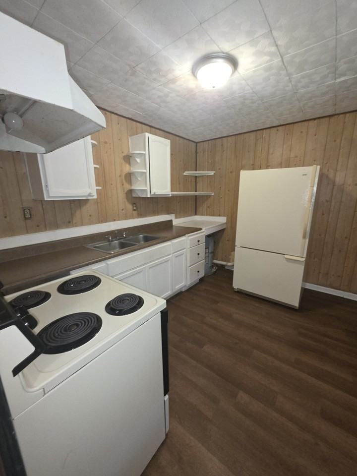 4470 Northeast 208th Terrace - Photo 2 of 10