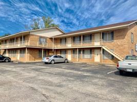 featured image of 1595 W Frey St