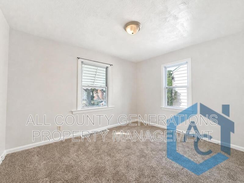 4377 Ingleside Rd - Photo 6 of 10