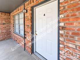 655 Adams St #04 - Photo 1 of 1