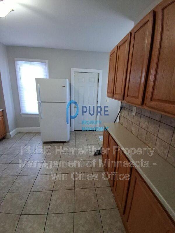 885 Conway St - Photo 7 of 20