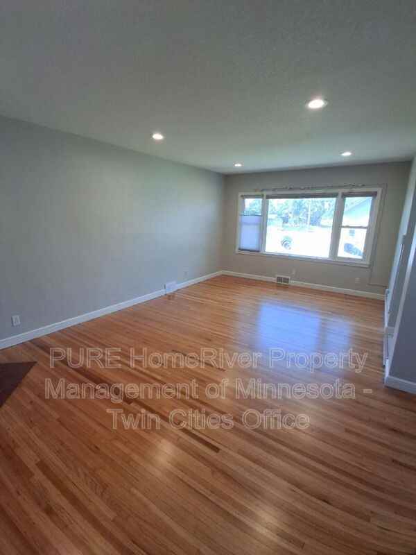 5557 146th St N - Photo 2 of 22
