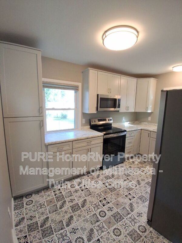 5557 146th St N - Photo 7 of 22