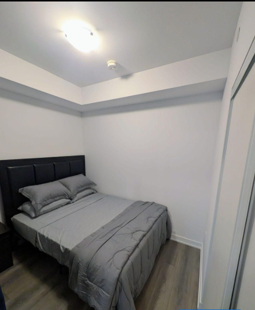 7437 Kingston Road #905 - Photo 7 of 18