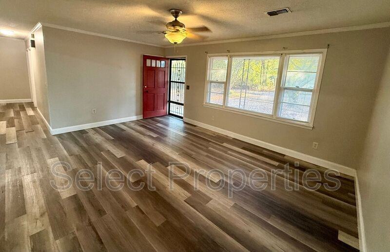3801 Devon Dr - Photo 3 of 13