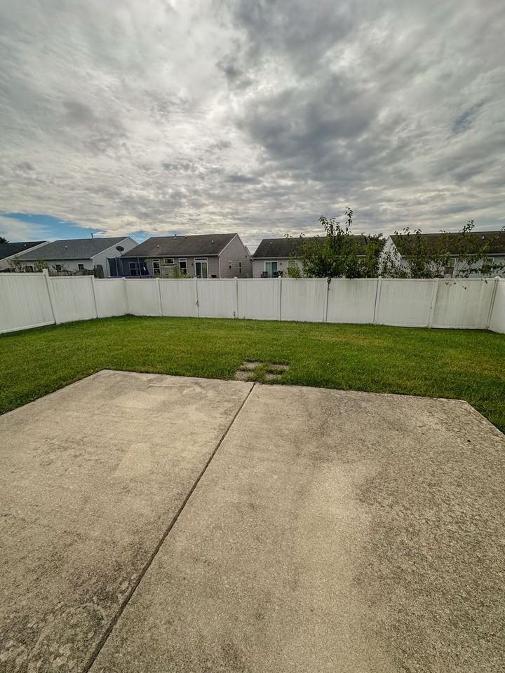 2388 Fleming Dr - Photo 7 of 17