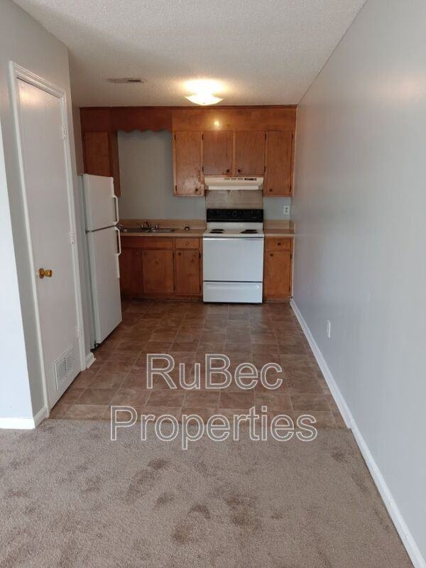 444 S Weldon St - Photo 5 of 10