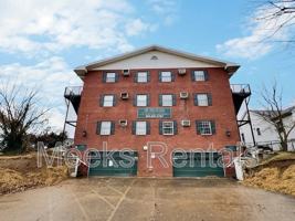 featured image of 1739 6th Ave #B33