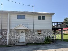 featured image of 40 Maple Ln
