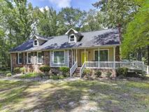 137 Fox Run Dr - Photo 1 of 1