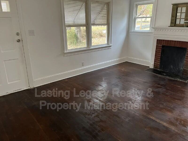 3709 Prospect Dr - Photo 7 of 11