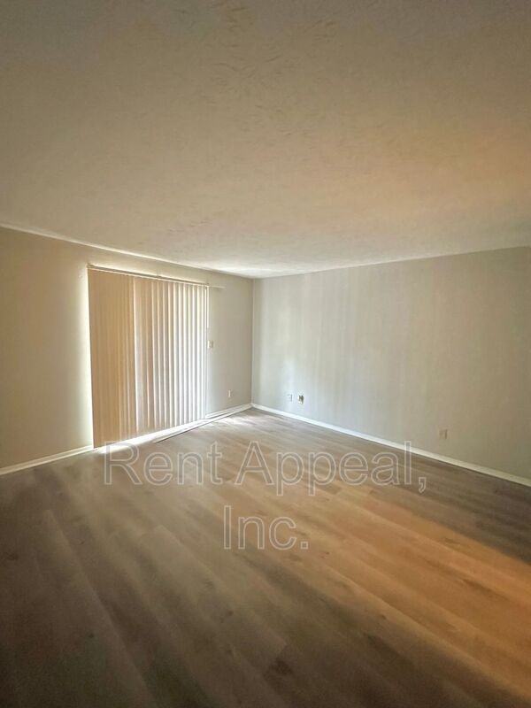 214 Smokerise Cir Se - Photo 7 of 12