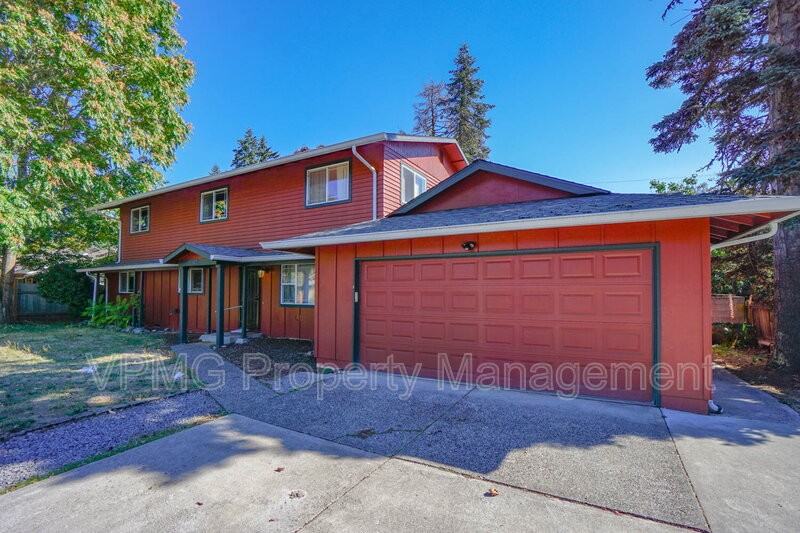 411 Ne 120th Ave - Photo 2 of 46