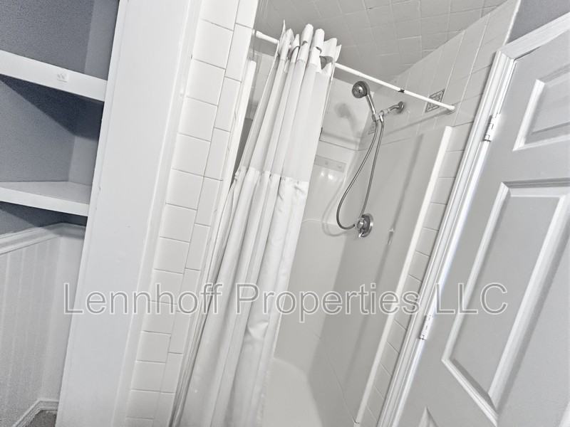 25 Portland St - Photo 5 of 6