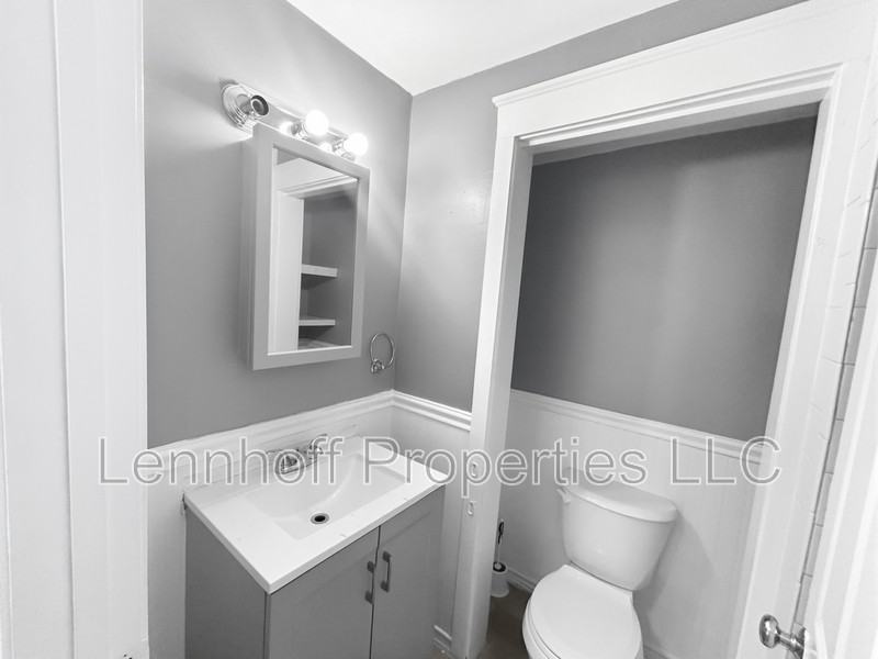 25 Portland St - Photo 6 of 6