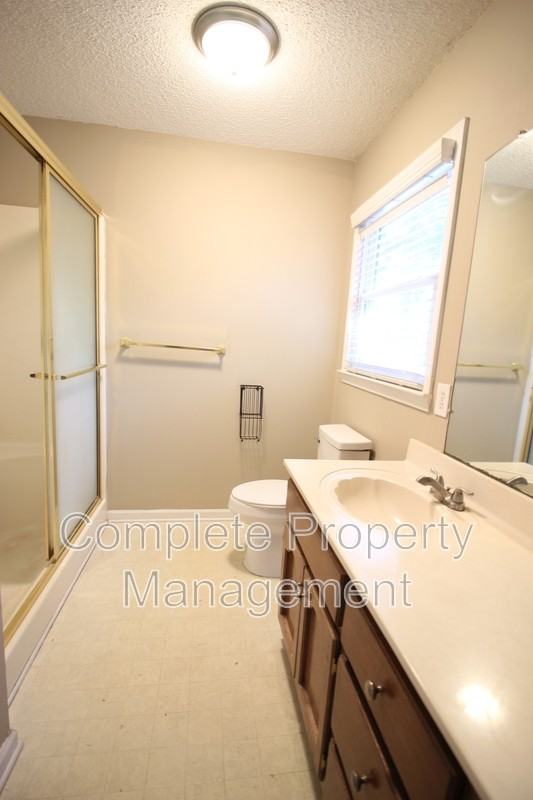 120 Southern Hills Cir - Photo 6 of 15