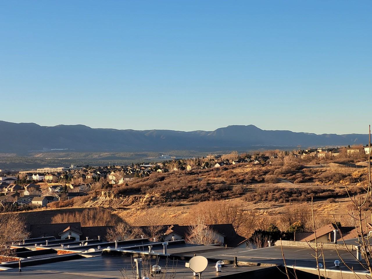 Rampart View Apartments - Photo 6 of 6