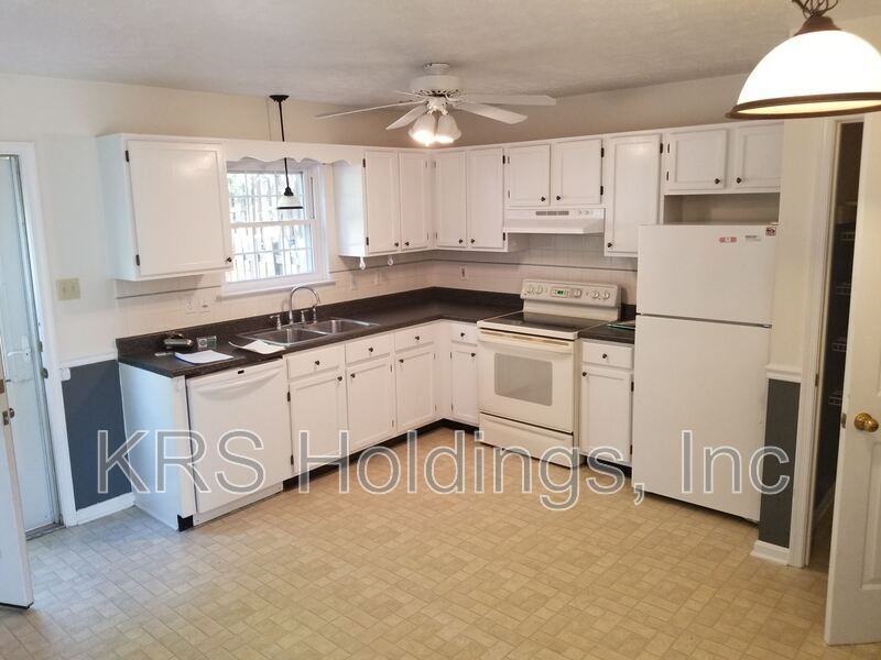 2355 Breckenridge Ct - Photo 4 of 11