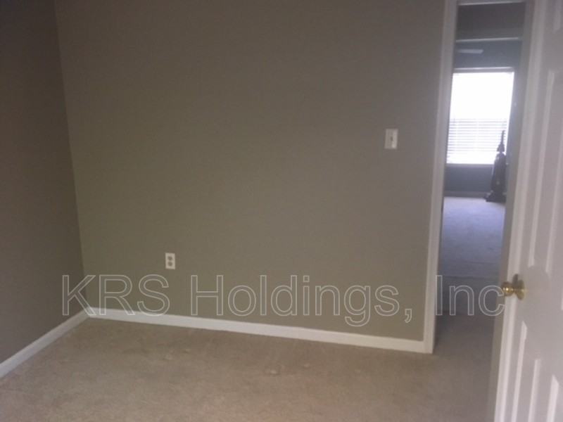2355 Breckenridge Ct - Photo 7 of 11