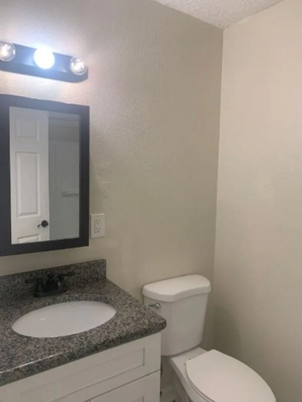 100 E Rhodes Dr #35 - Photo 4 of 8