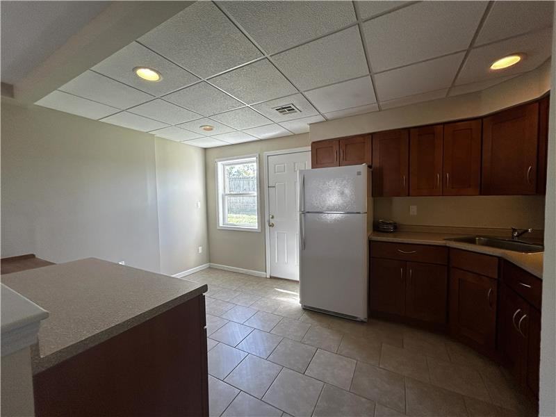 201 Burton Dr #45 - Photo 4 of 9
