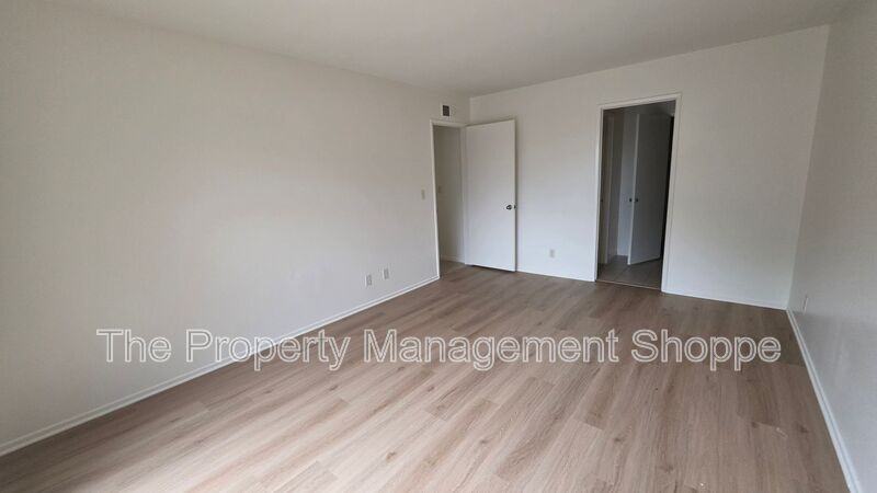 1205 Snipe Ave - Photo 4 of 12