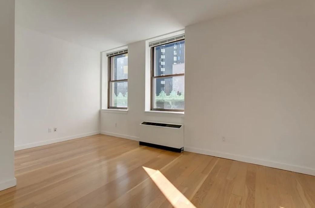 43 Exchange Pl #R - Photo 5 of 13