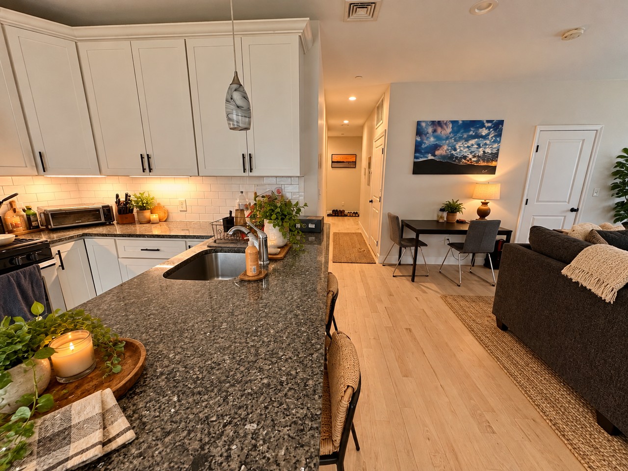 Dana Ave #3 - Photo 2 of 13
