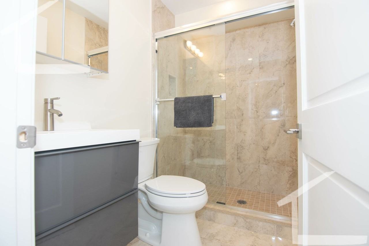 205 Commonwealth Ave #205 - Photo 2 of 6