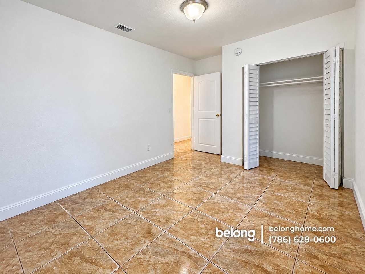 2830 Nw 151st Ter - Photo 3 of 9