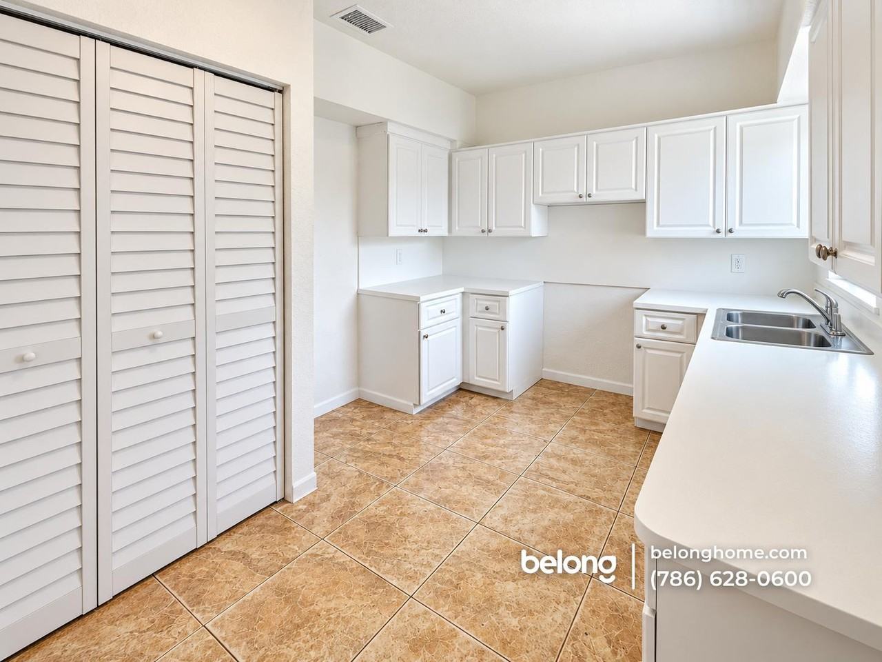 2830 Nw 151st Ter - Photo 6 of 9