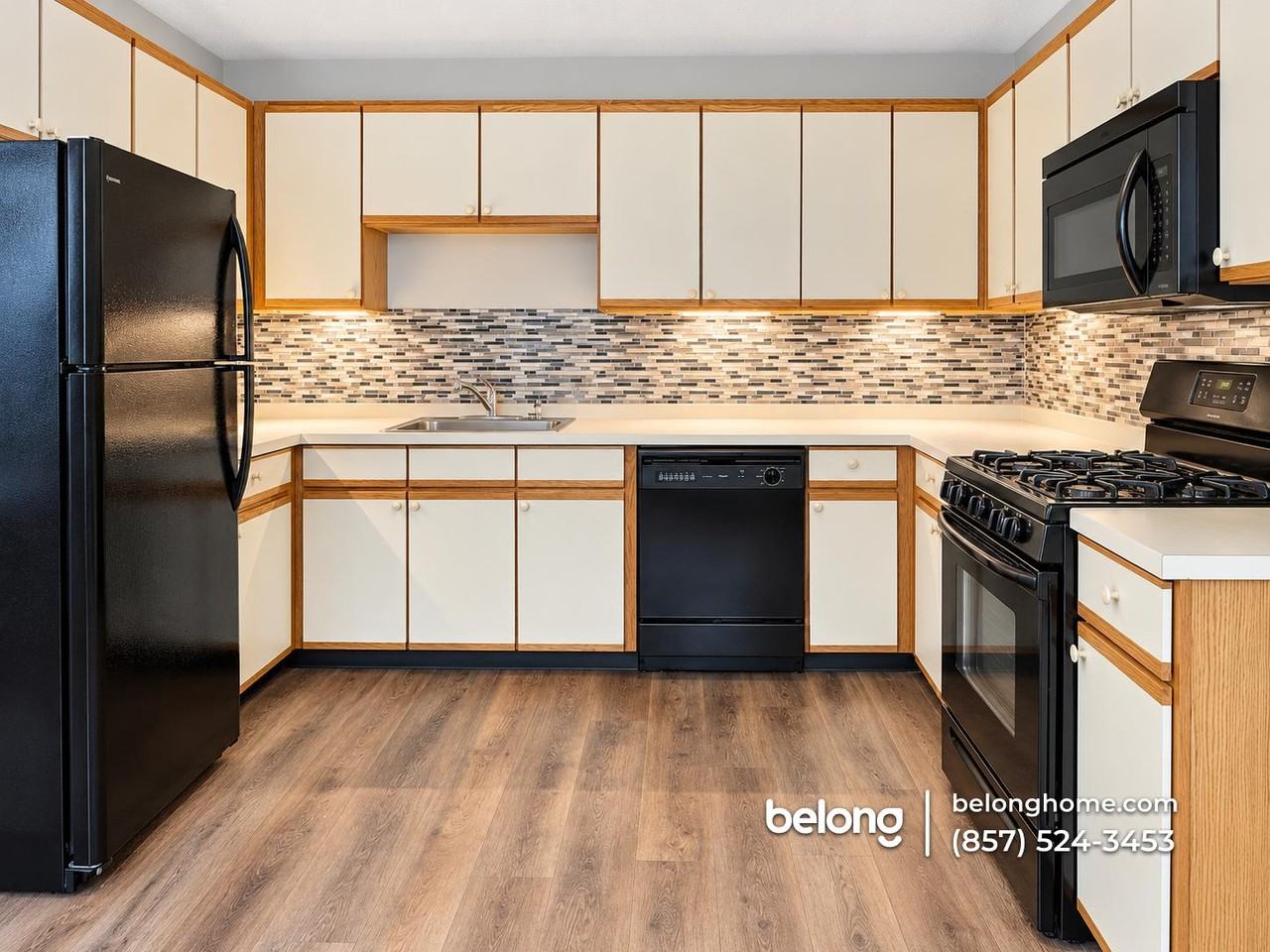 60 Florry Dr #22 - Photo 2 of 6