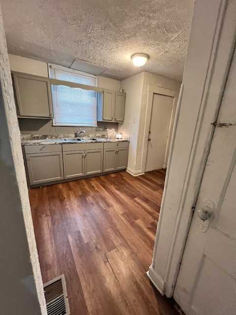 420 S Terrace Ave #420 - Photo 5 of 13