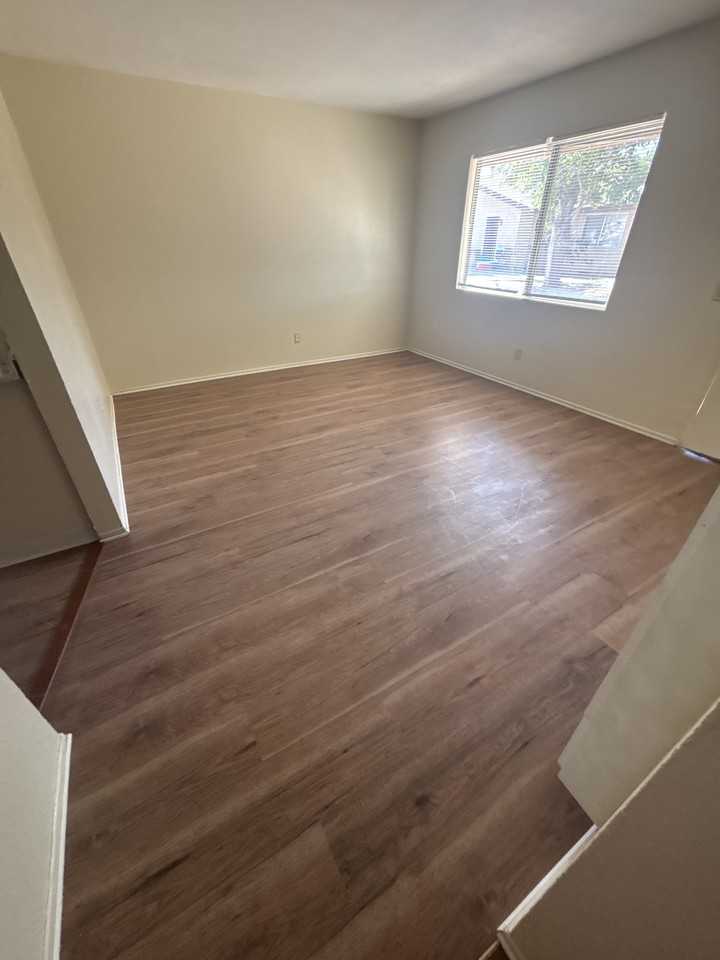6440 Hermosa Ave Apt B #6440B - Photo 7 of 7