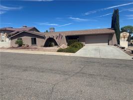 featured image of 295 Greenway Dr
