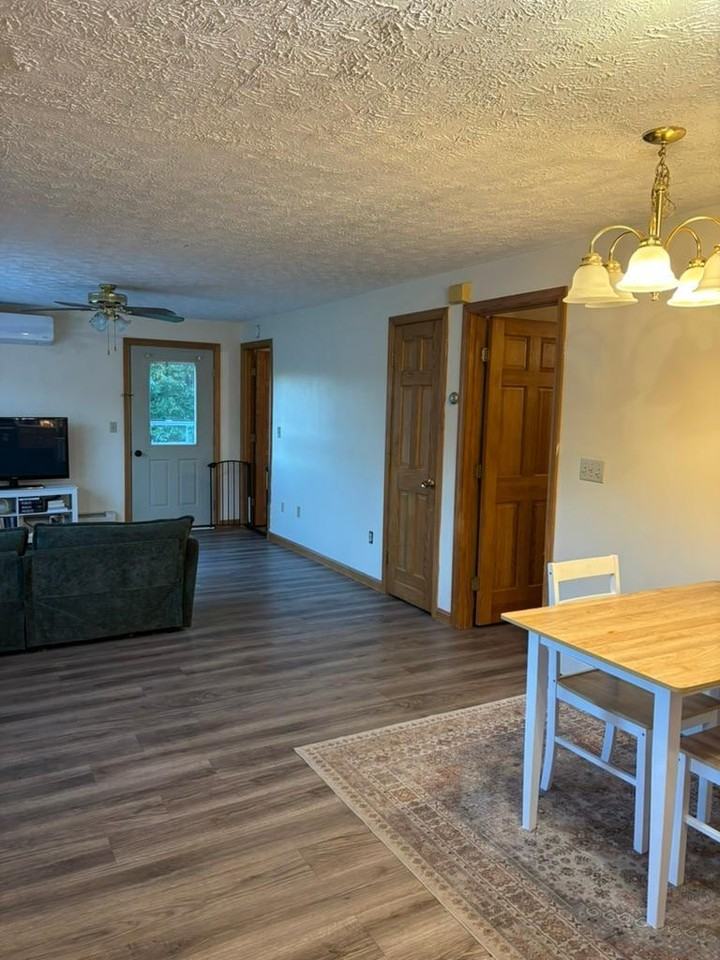 7B Cameron Dr - Photo 6 of 15