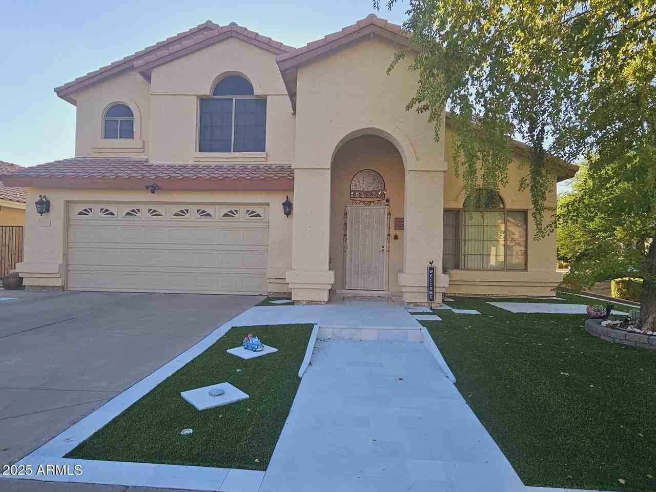 17022 N 45th St - Photo 3 of 28