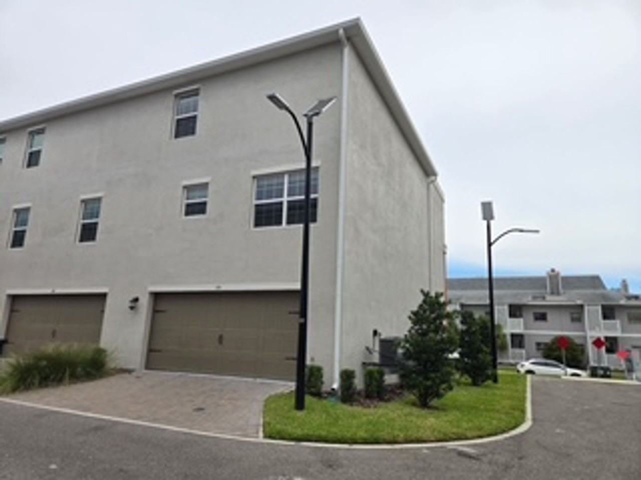 4511 S Manhattan Ave - Photo 3 of 20