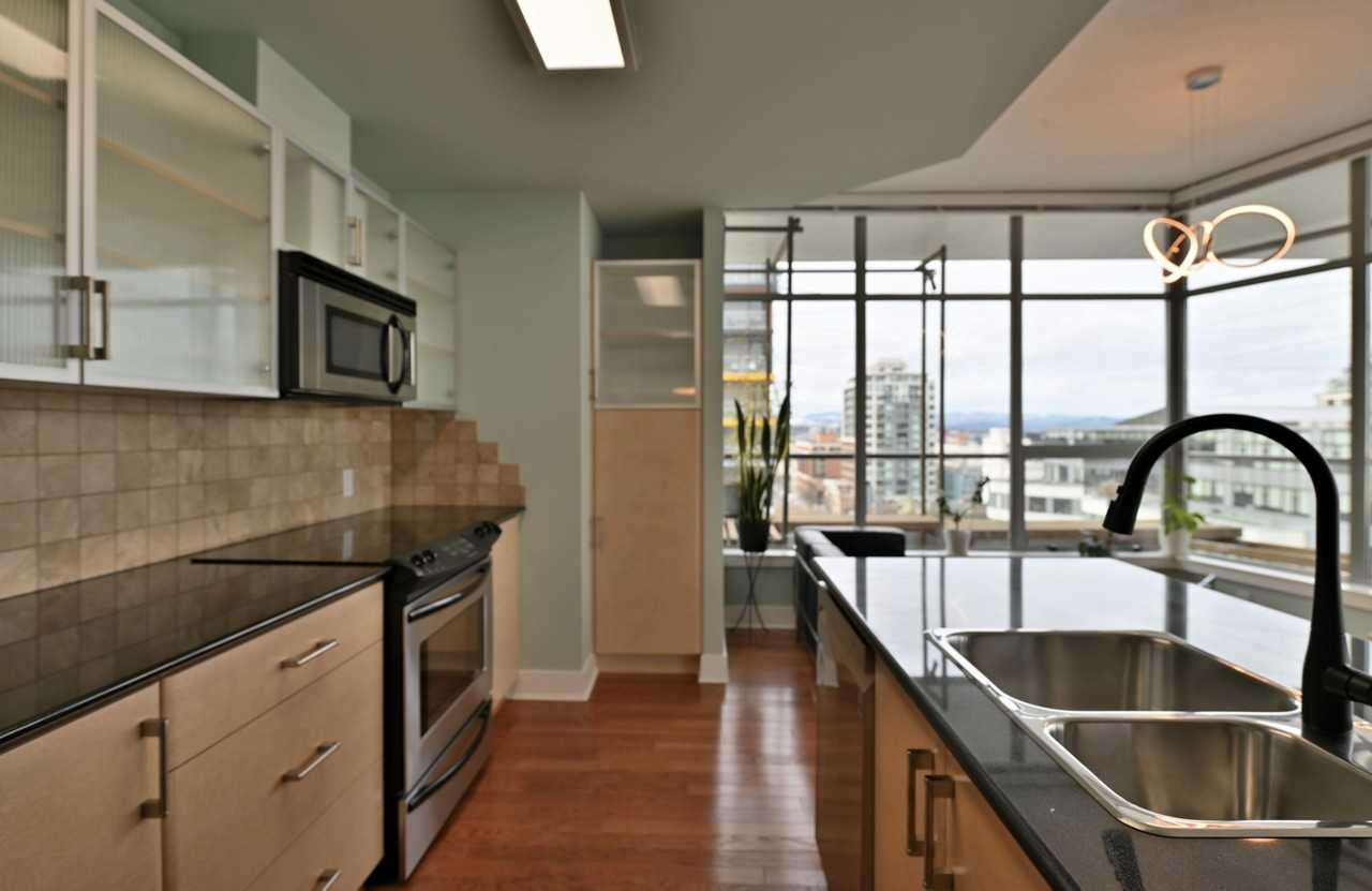 845 Yates Street #905 - Photo 2 of 5