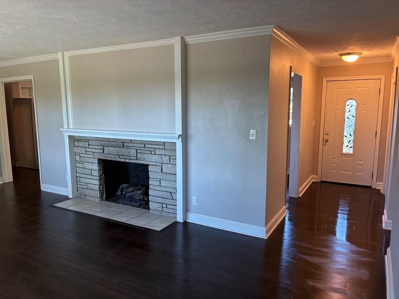 4145 Skyland Dr - Photo 6 of 20