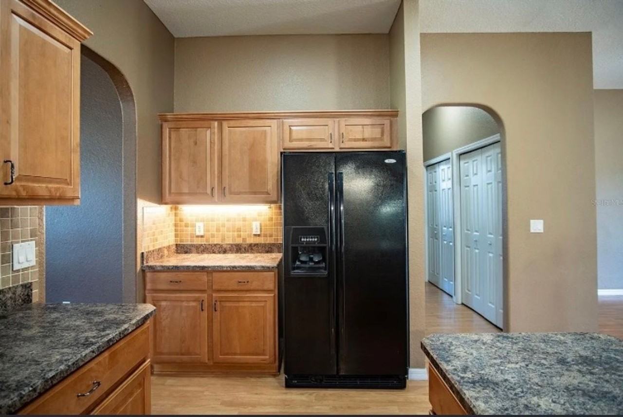 3877 Se 43rd Cir - Photo 4 of 8