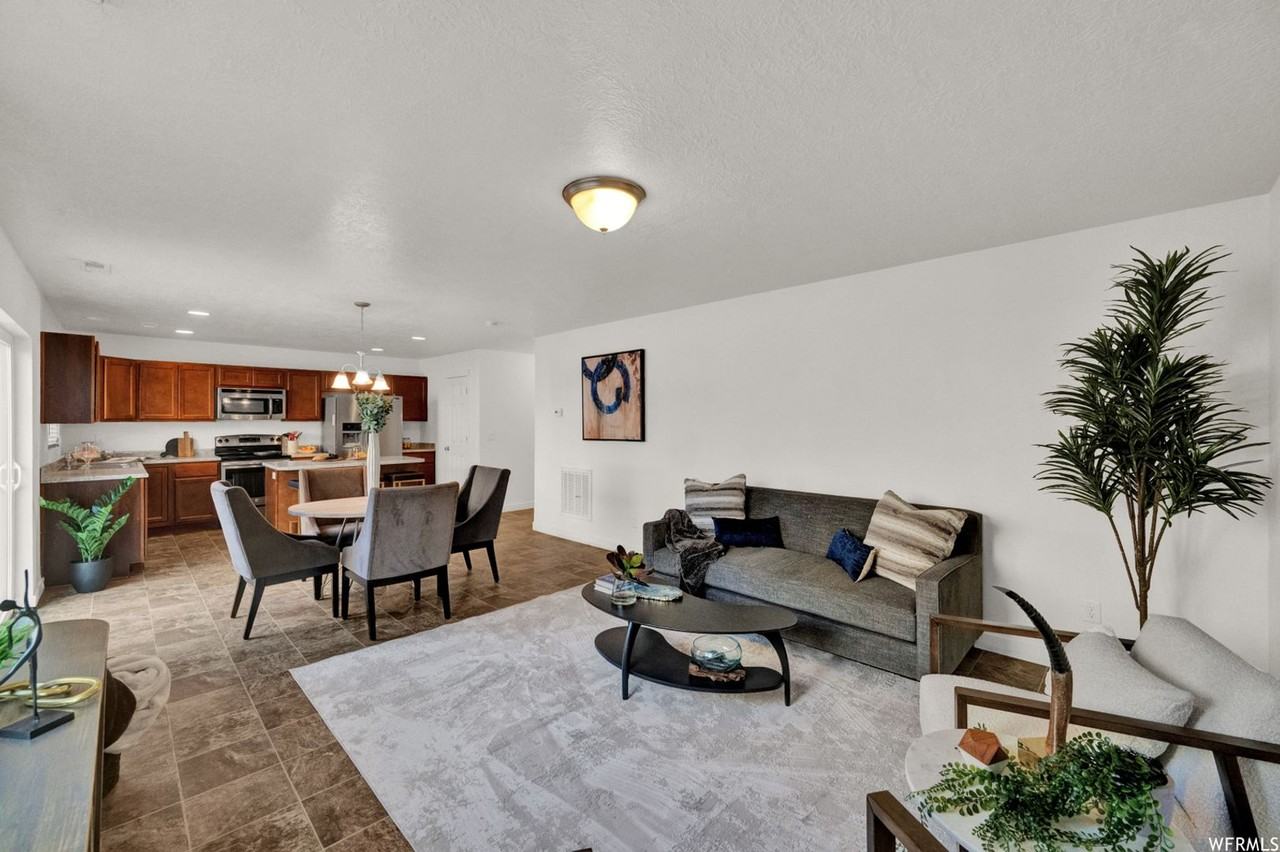 947 W Stonehaven Dr - Photo 5 of 24