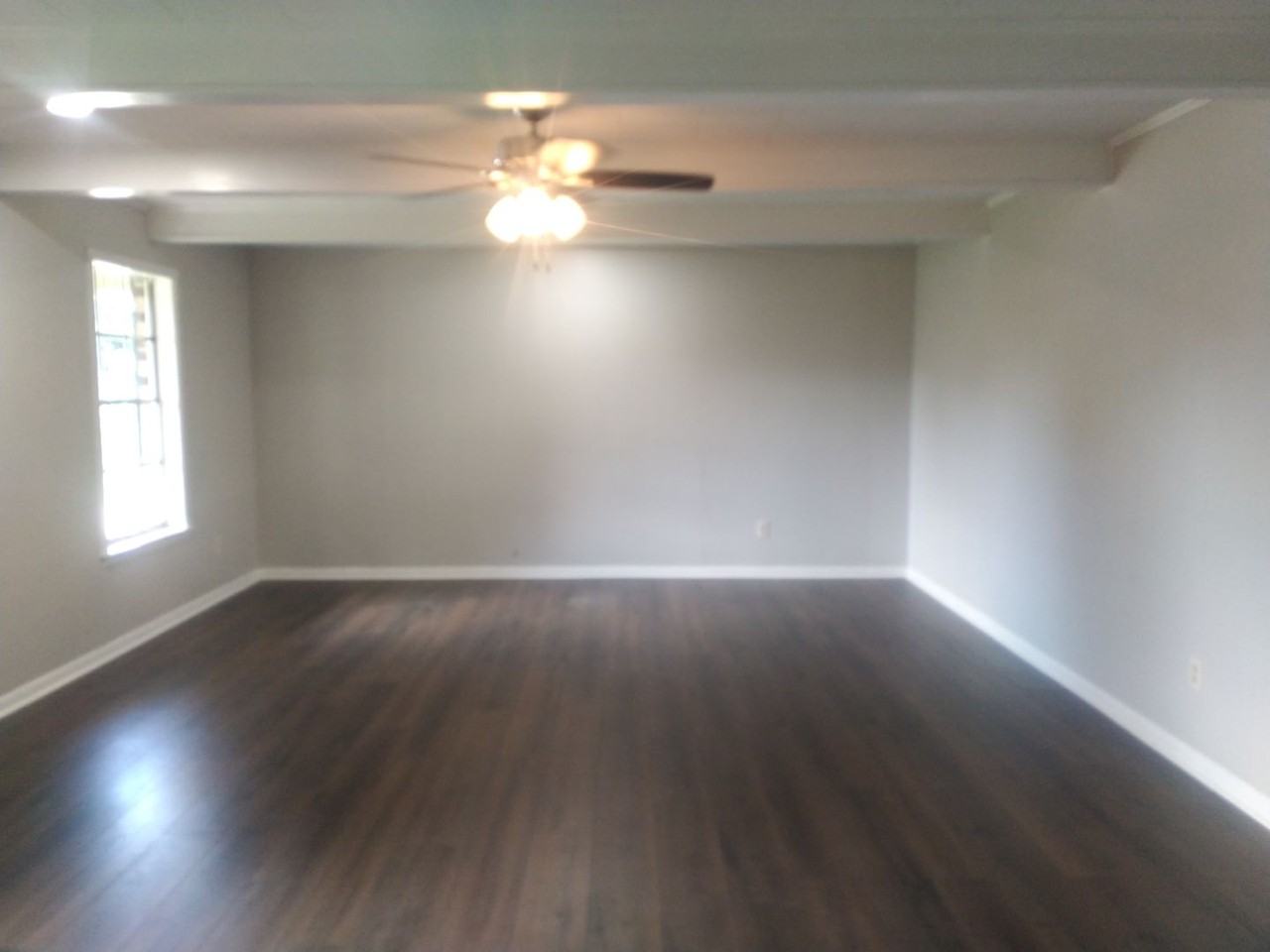 110 Nolen St - Photo 3 of 9